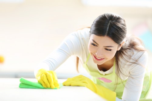 Vacuuming fine dust during post-build cleanup